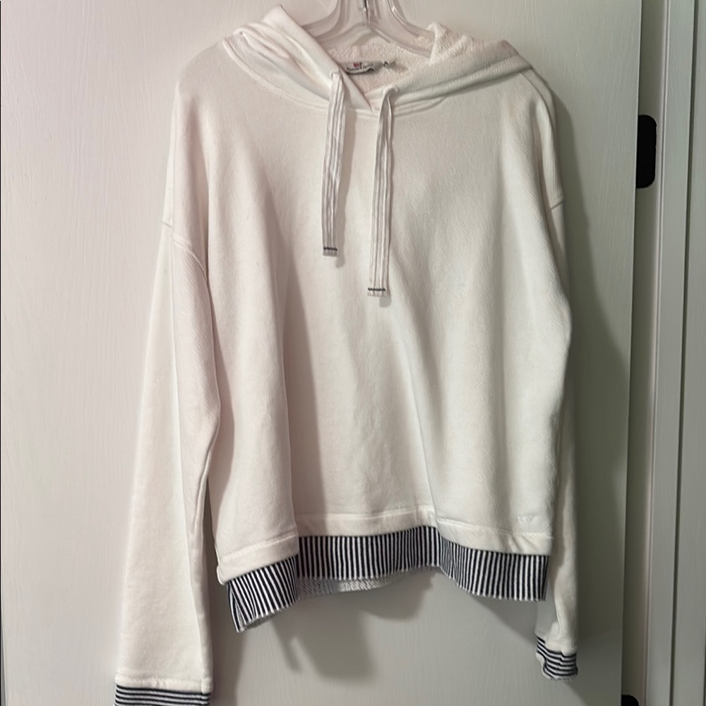 Vineyard Vines White Hooded Sweatshirt , Large